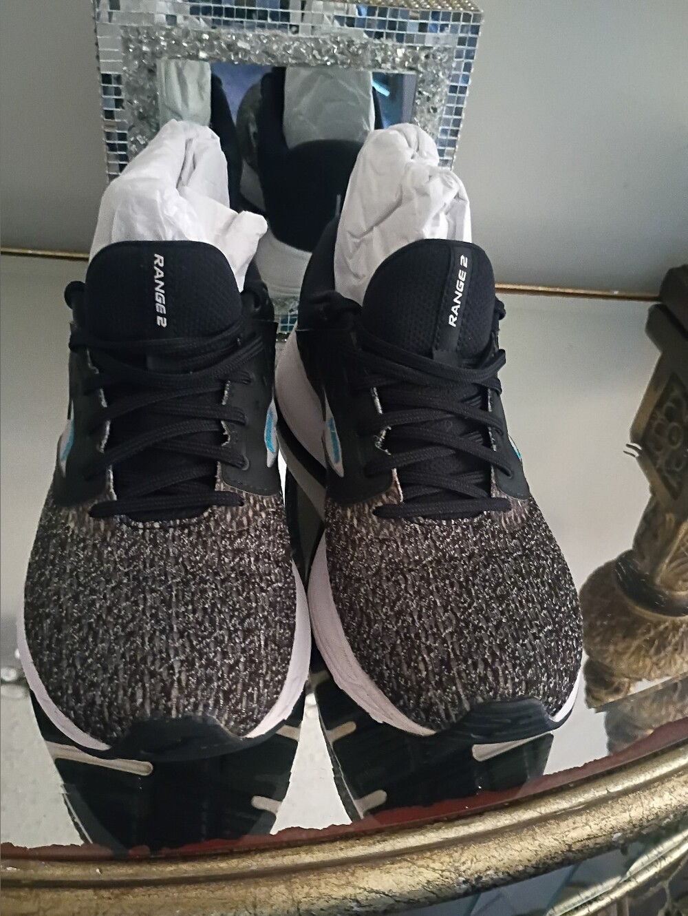Brooks Women's Black, Gray & White Running Shoes with Teal Logo - Picture 11 of 12